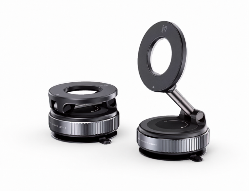 Universal Suction Phone Mount in Black